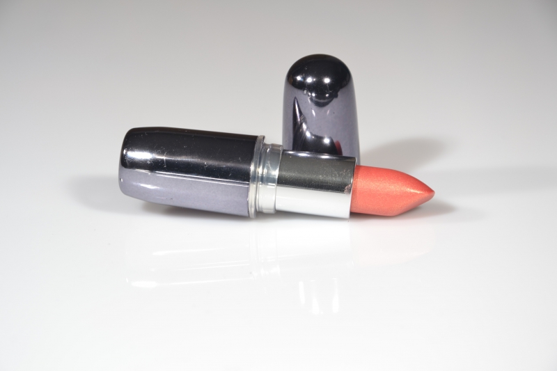 esthetique-LA GAUDE-min_lipstick-273109